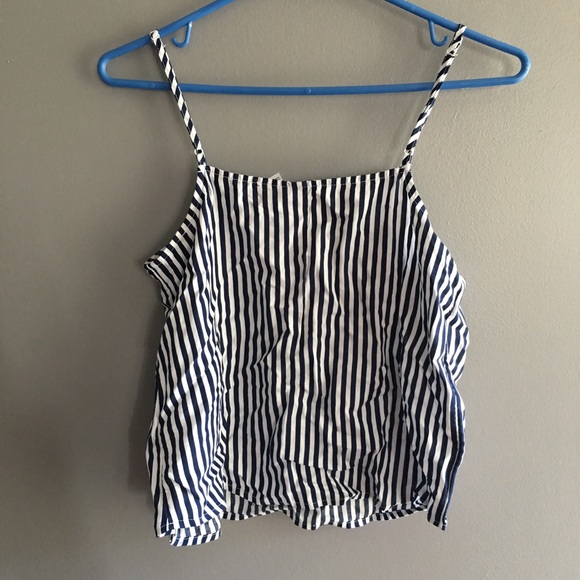 • Divided • - Picture 3 of 4